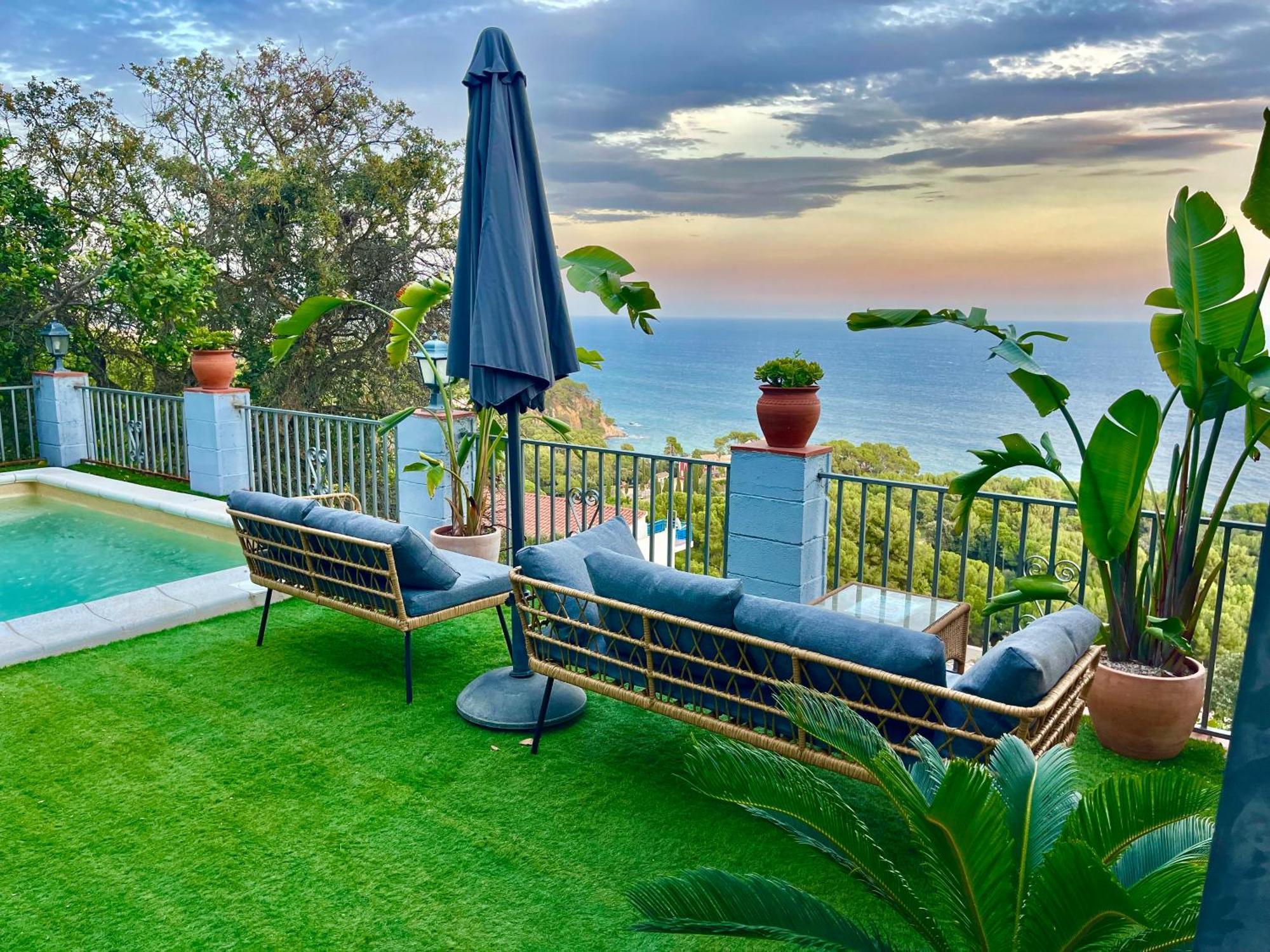Seahomes Vacations, La Casa Blue Mediterranean Lifestyle Blanes Esterno foto